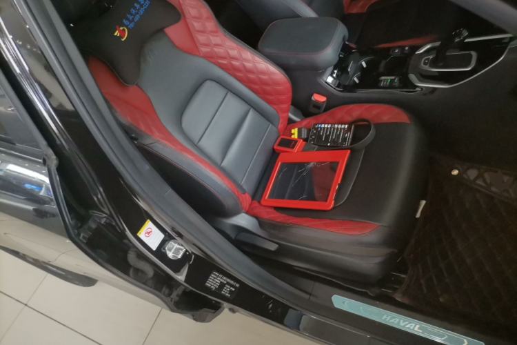 Used Haval H6 2020 2.0 GDIT Automatic GT Champion Edition Right Front Seat