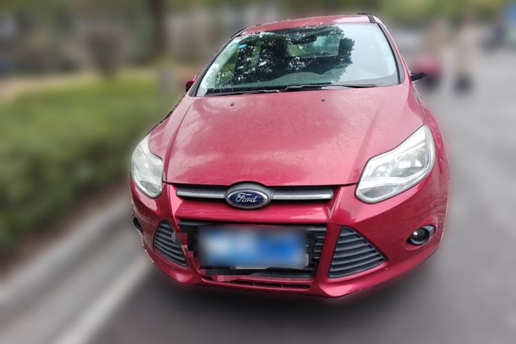 Used Ford Focus 2012 Hatchback 1.6L Manual Comfort Model
