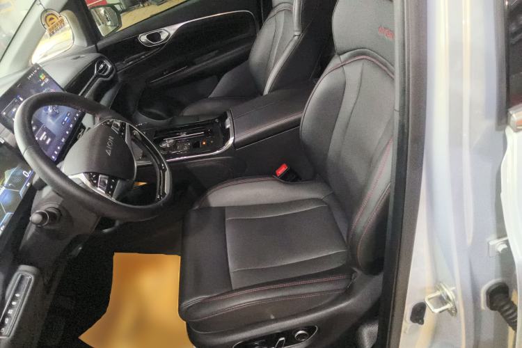 Used AION V 2021 Plus 70 Smart Technology Edition Lithium Iron Phosphate