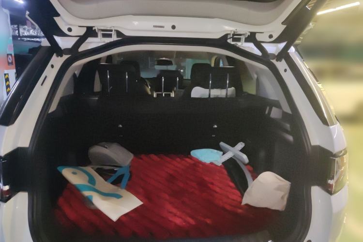 Used Land Rover Discovery Sport 2018 240 PS SE Version
