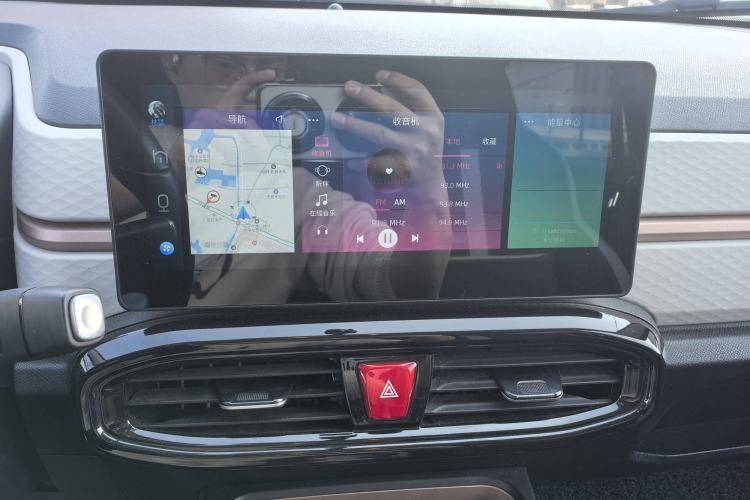 Used SOL E10X 2021 302 km Range Luxury Version 31.4 kWh