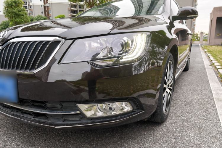 Used Skoda Superb 2013 2.0 TSI DSG Luxury Edition Exterior 7