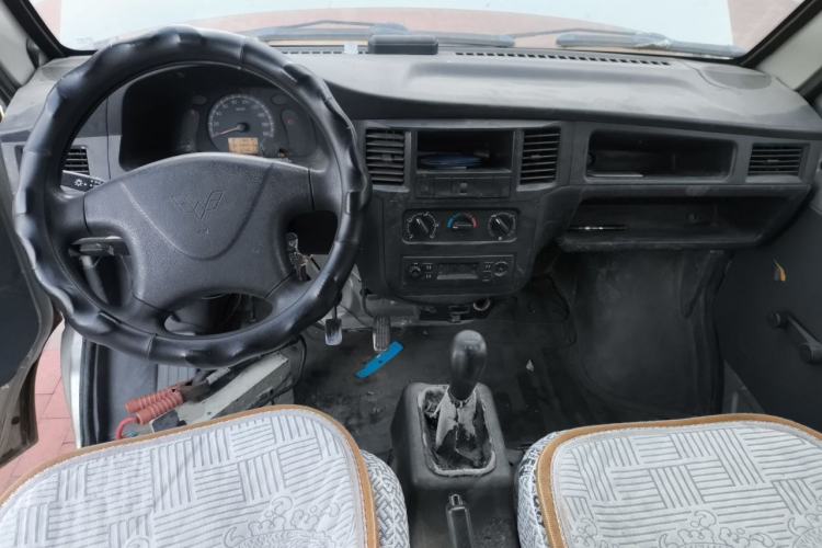 Used Wuling Zhiguang 2013 1.0L Practical Version
