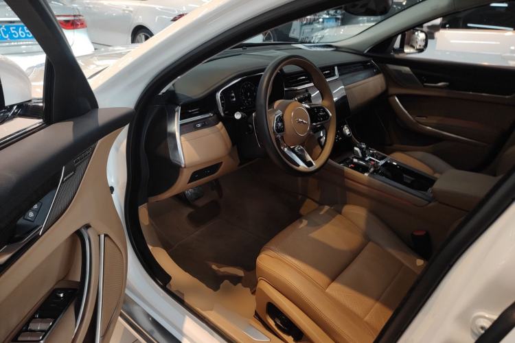 Used Jaguar XFL 2024 2.0T P250 Two-Wheel Drive Prestige Luxury Edition
