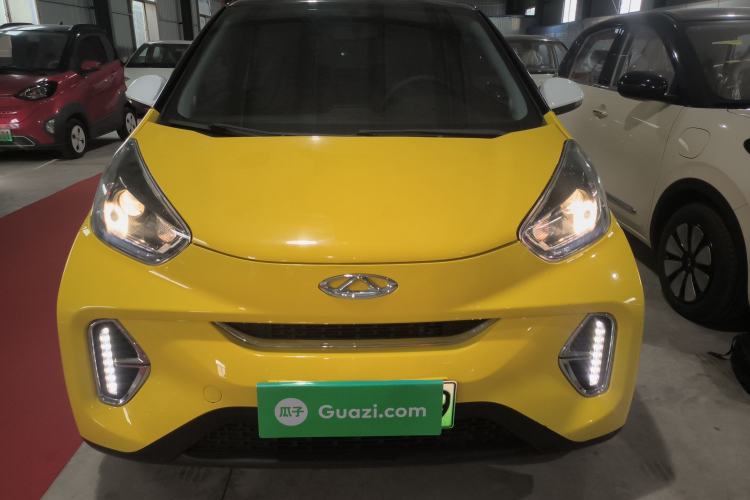 Used Chery QQ Little Ant 2022 Revised Version Sweet Pink Edition Half-Sugar Version Lithium Iron Phosphate 30.7 kWh 30 kW 301 km Front