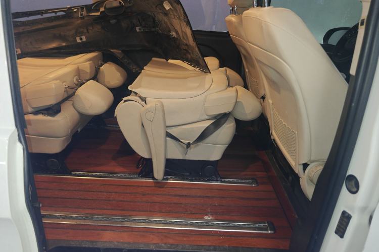 Used Mercedes-Benz Vito 2016 2.0T Business Edition
