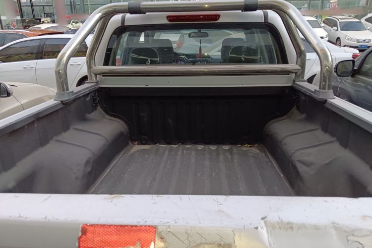 Used Great Wall Wingle 6 2014 2.0T Two-Wheel Drive Elite Version 4D20B