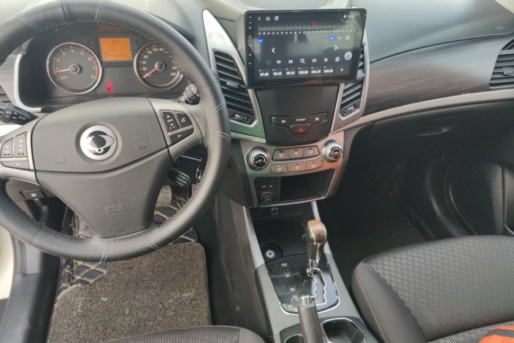 Used SsangYong Korando 2014 2.0L Gasoline Two-Wheel Drive Automatic Elite Navigation Edition
