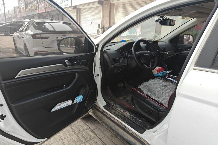 Used Haval H6 2021 Sport Edition 1.5T Automatic Elite Smart Connectivity Model U-Shape Grille
