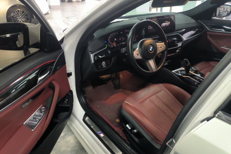 Used BMW 5 Series 2022 Second Facelift 525Li M Sport Package