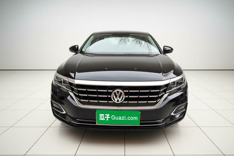 Used Volkswagen Passat 2019 330TSI Elite Edition China VI Exterior 1