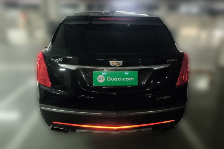 Used Cadillac XT5 2017 Anniversary Edition 25T Luxury Model
