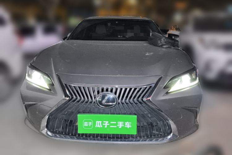 Used Lexus ES 2020 260 Excellence Edition Front