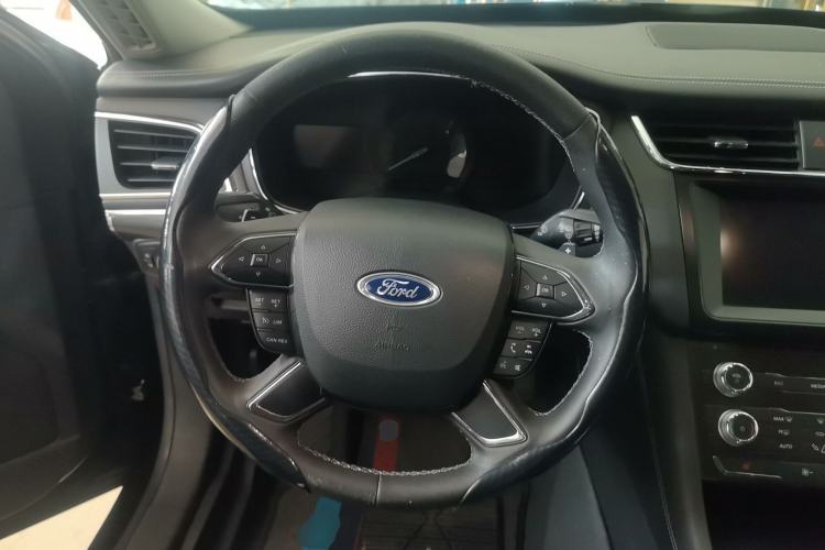 Used Ford Taurus 2017 EcoBoost 180 Luxury Model