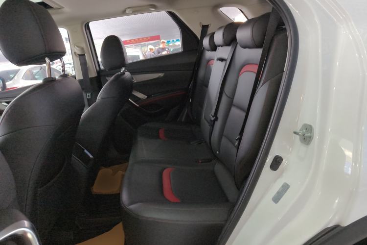 Used CHANGAN CS55 2019 1.5T Automatic Colorful Edition China VI Standard
