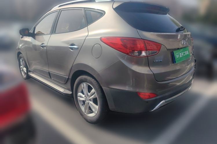Used Hyundai ix35 2013 2.0L Automatic Two-Wheel Drive Smart GLS China IV Standard
