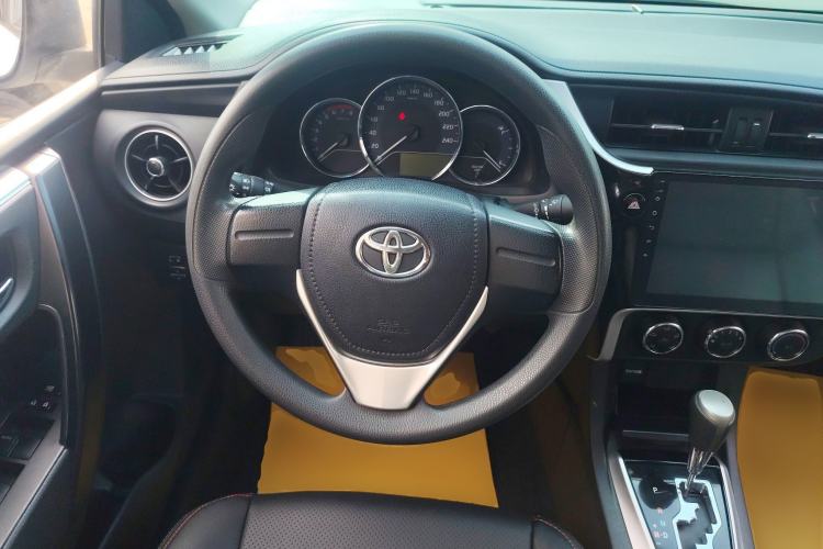 Used Toyota Corolla 2017 Revised Version 1.2T S-CVT GL Steering Wheel