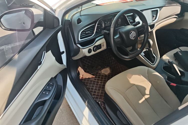 Used Buick GT 2018 15T Dual-Clutch Advanced Model China V Standard Driver Seat