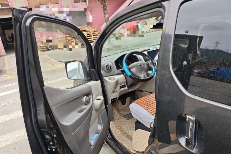 Used Nissan NV200 2014 1.6L CVT Zunya Model China IV Standard
