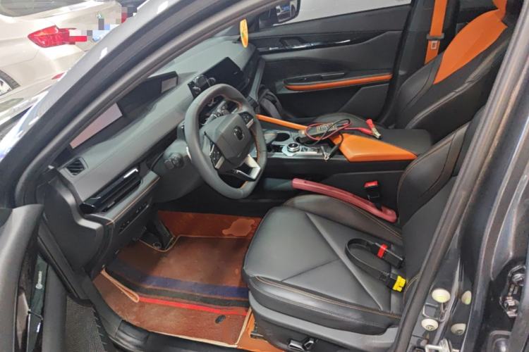 Used CHANGAN UNI-V 2022 1.5T Prestige Version Driver Seat