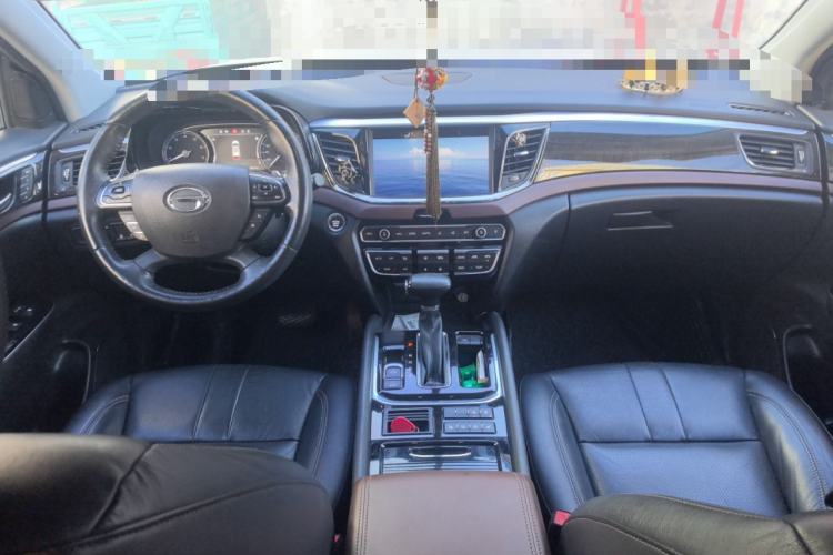 Used GAC Trumpchi GS8 2017 320T Two-Wheel Drive Luxury Smart Connectivity Version (7 Seats)
