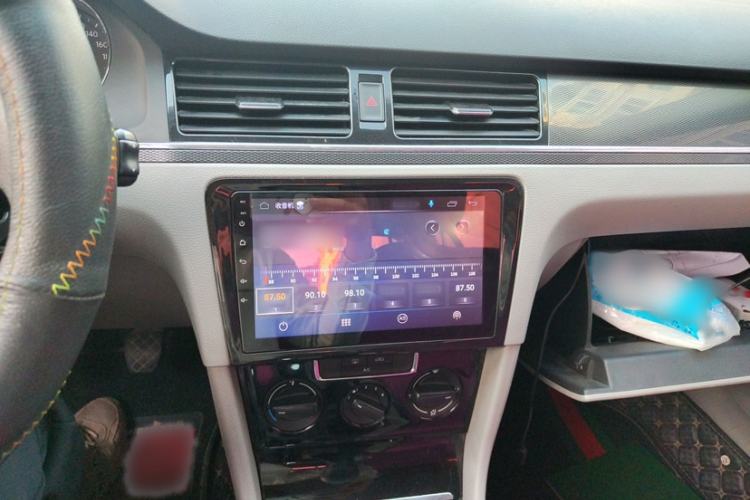 Used Volkswagen Bora 2013 1.6L Manual Fashion Edition