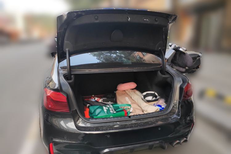 Used BMW 5 Series 2018 Revised 540Li Executive Edition Trunk