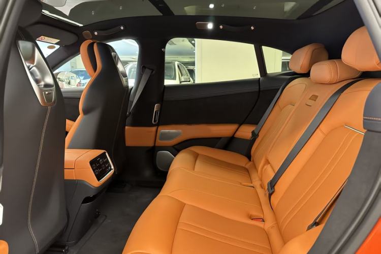 Used Xiaomi Auto YU7 2025 Ultra-Long Range All-Wheel Drive Pro Version