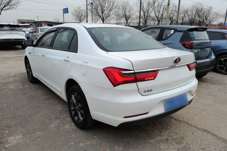 Used BYD Qin 2019 1.5L Automatic Luxury Model Rear Left 45 Deg