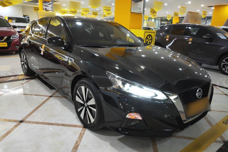 Used Nissan Teana 2021 2.0L XL Comfort Edition Front Right 45 Deg