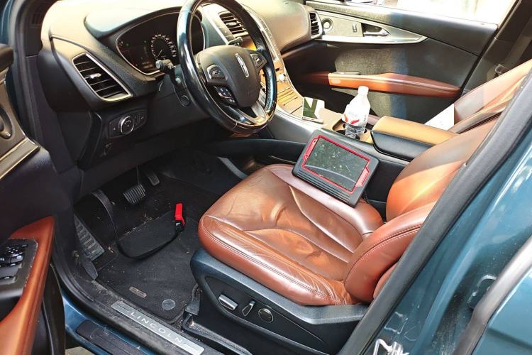 Used Lincoln MKX 2015 2.0T Four-Wheel Drive Luxury Edition