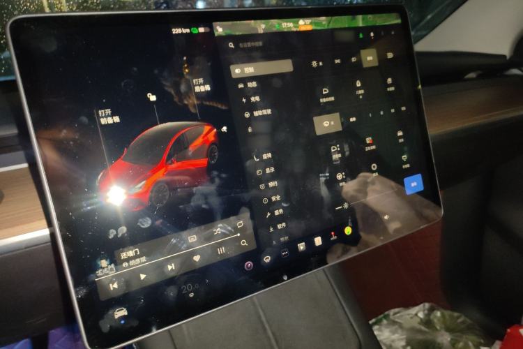 Used Tesla Model Y 2021 Long-Range All-Wheel-Drive Version