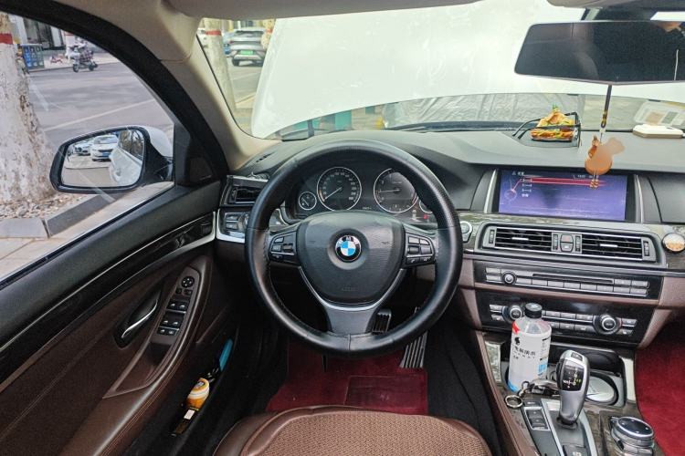 Used BMW 5 Series 2014 528Li Luxury Design Package
