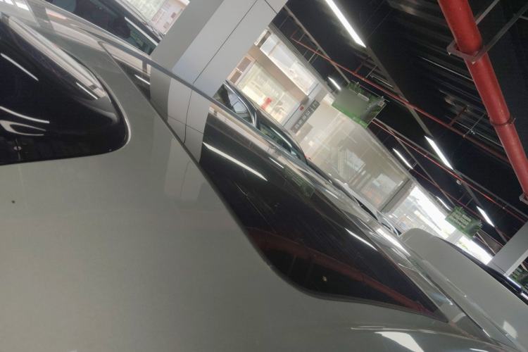 Used VOYAH Dream 2025 PHEV Four-Wheel-Drive Flagship Version – Qiankun Edition Roof