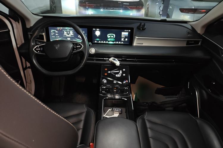 Used NETA U 2022 Zhi400 Pro Ternary Lithium