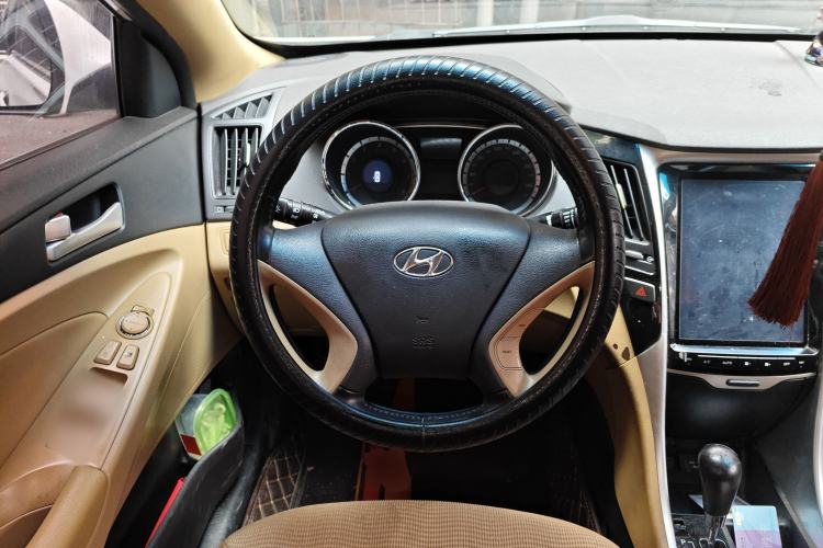 Used Hyundai Sonata 2015 Classic 2.0L Automatic Leading Edition