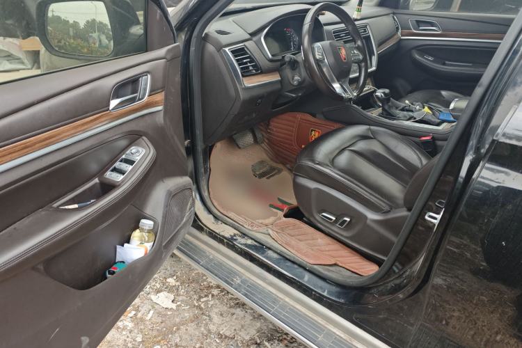 Used Roewe RX8 2018 30T Two-Wheel Drive Flagship Edition