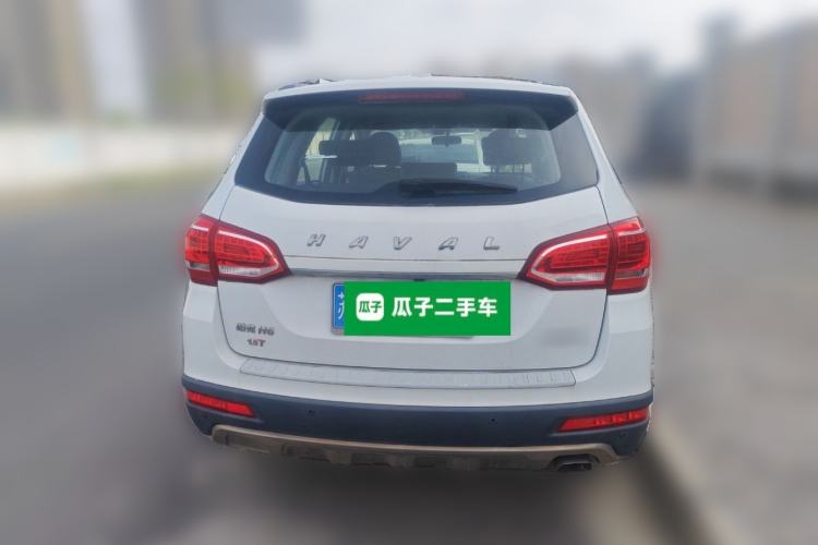 Used Haval H6 2015 Revised Version Sport Edition 1.5T Manual Transmission Two-Wheel Drive Elite Grade Rear