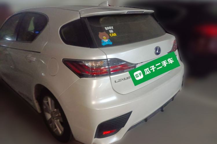 Used Lexus CT 2014 CT200h Elite Edition Monochrome Rear Left 45 Deg