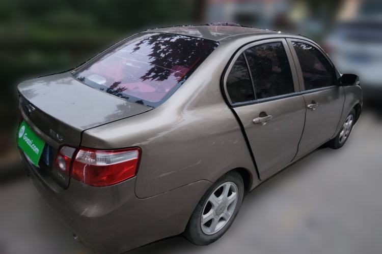 Used FAW Xiali N5 2013 1.3L Manual Luxury Airbag Version
