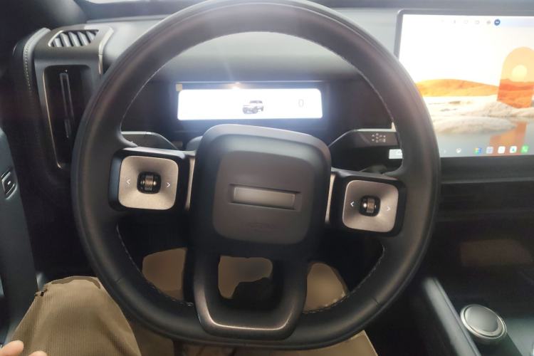 Used Chery Fulwin X3L 2025 Model 205 All-Wheel Drive High-Energy Edition
