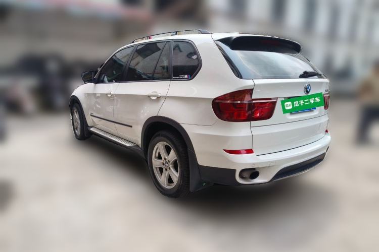 Used BMW X5 2013 xDrive35i Leading Model Rear Left 45 Deg