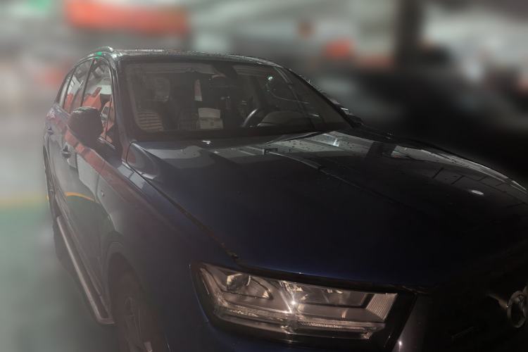 Used Audi Q7 2016 40 TFSI Comfort Model
