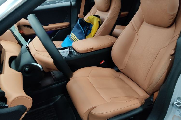 Used Nio ET5T 2024 75kWh Touring Left Front Seat