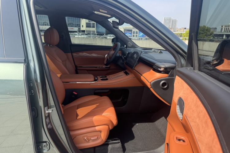 Used GAC Trumpchi Xiangwang S7 2025 180km Ultra All-Wheel Drive LiDAR Edition Right Front Seat