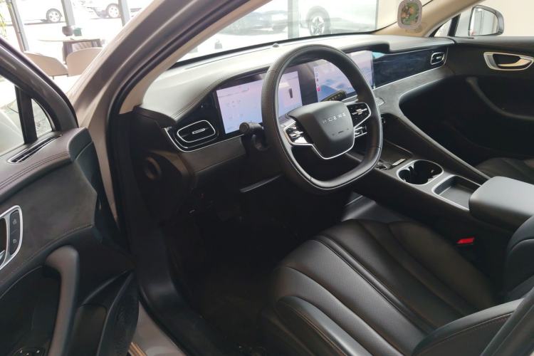 Used Roewe D7 2025 DMH 125km World Champion Excellence Edition