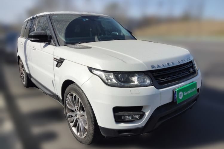 Used Land Rover Range Sport 2015 3.0 SC V6 HSE DYNAMIC Front Right 45 Deg