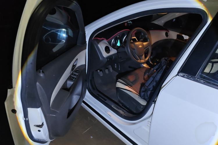 Used Chevrolet Cruze 2015 1.5L Classic SL MT