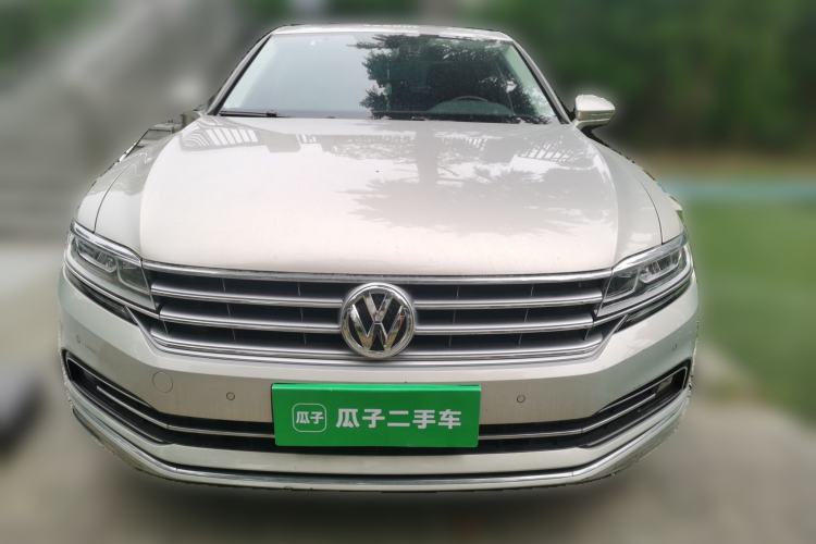 Used Volkswagen Phideon 2018 Revised Version 380TSI Two-Wheel Drive Business Edition Front