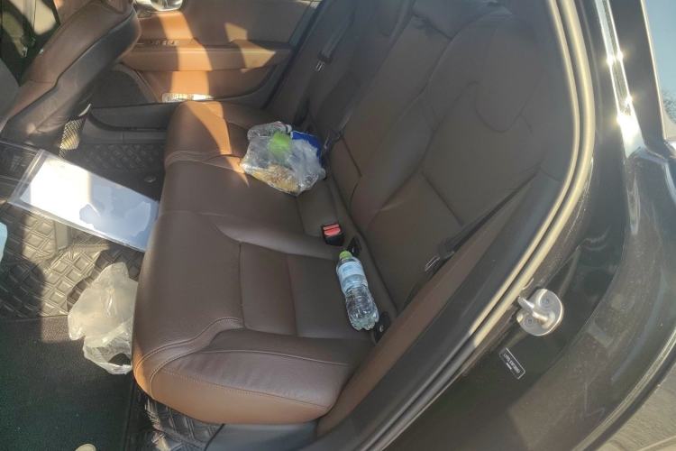 Used Volvo S90 2024 B5 Zhiyuan Luxury Edition
